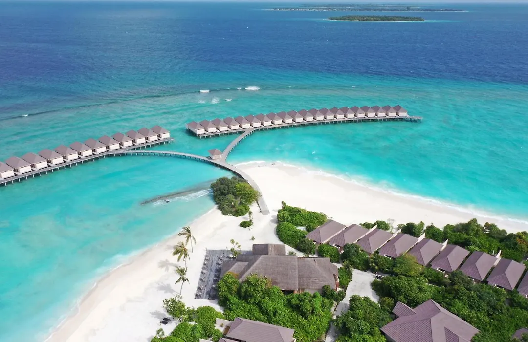 Brennia Kottefaru Maldives-1