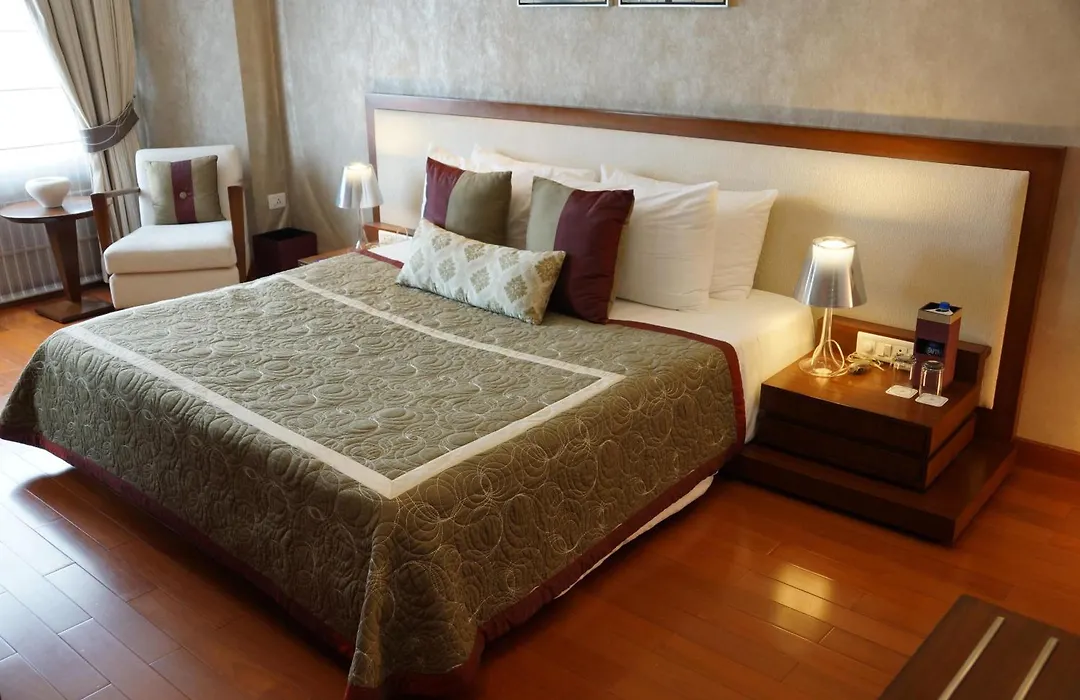 Jaypee Vasant Continental-1
