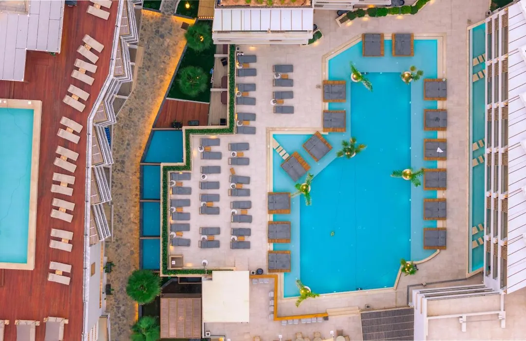 Akasha Beach Hotel & Spa-1