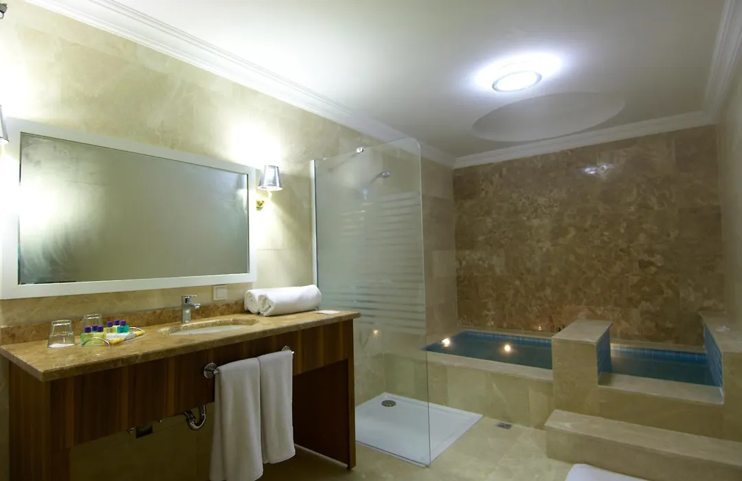 Safran Thermal Resort Sandikli-1