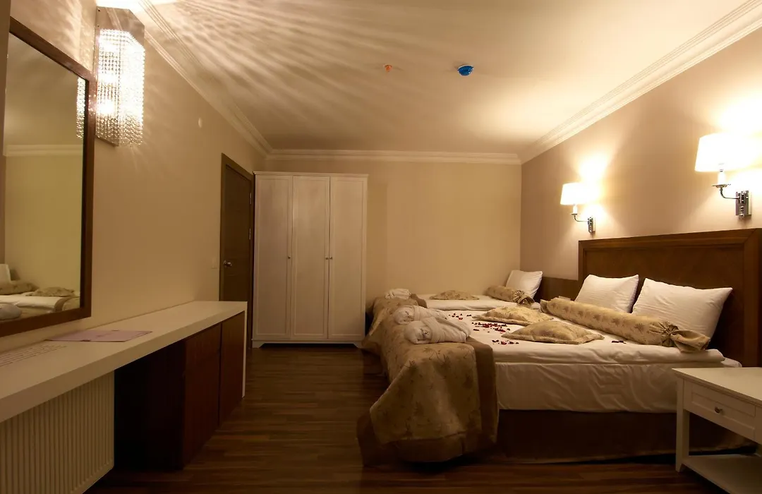 Safran Thermal Resort Sandikli-1