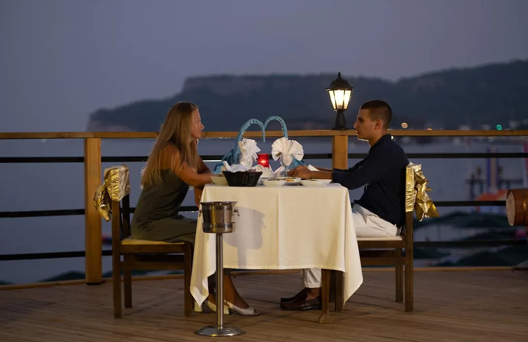 Rox Resort Hotel-1