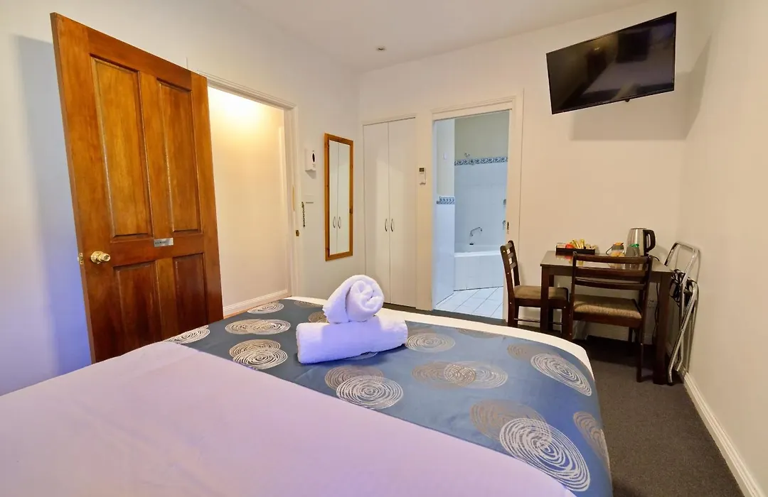 Tranquilles Bed & Breakfast-1