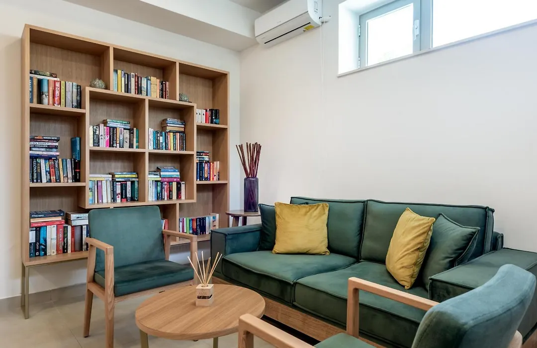 Aloe Boutique Hotel & Suites - Adults Only-1