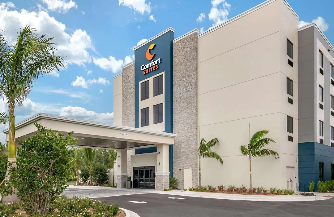 Comfort Suites Stuart-Hutchinson Island-1