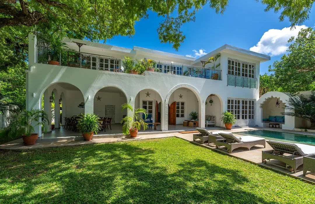 Nomad Beach Resort-1