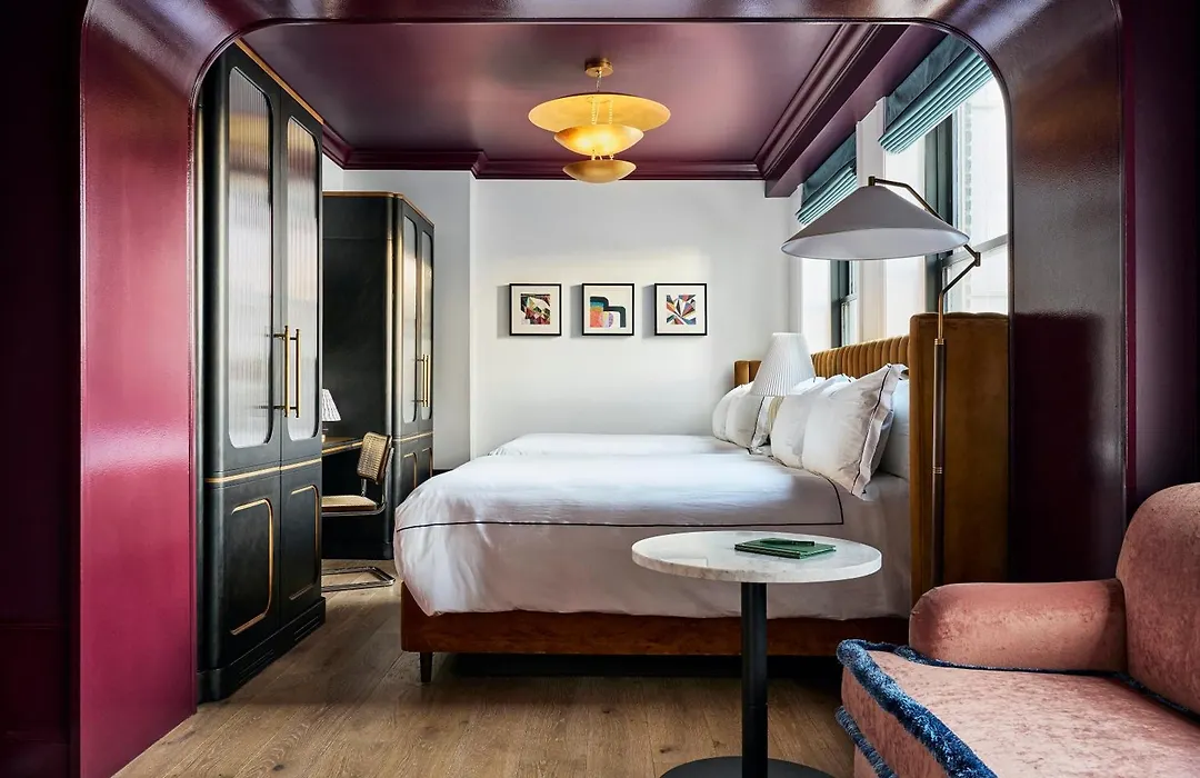 Fidelity Hotel-1