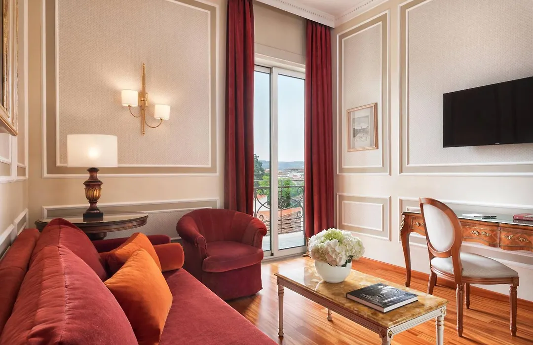 Sina Villa Medici, Autograph Collection-1