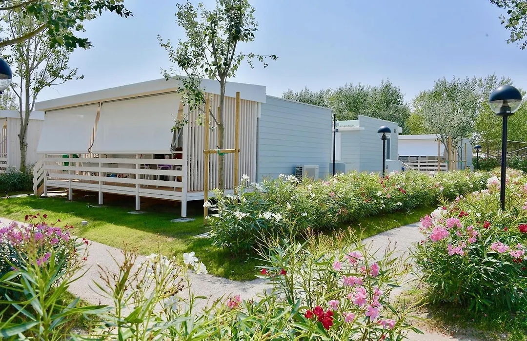 Isamar Holiday Village-1