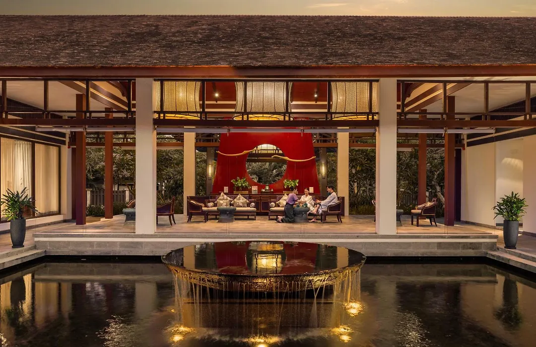 Banyan Tree Lang Co-1
