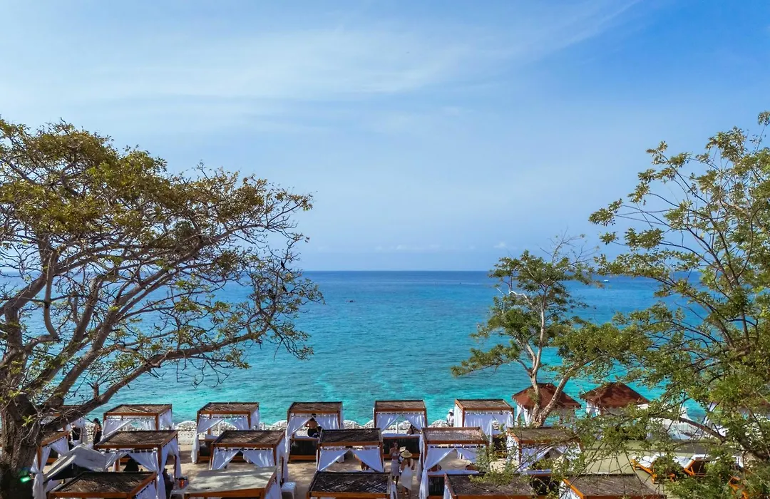Bora Bora Beach Club Cartagena-1