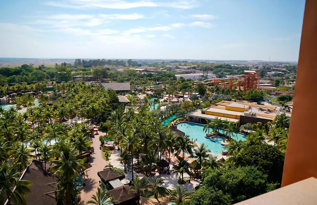 Hot Beach Resort-1