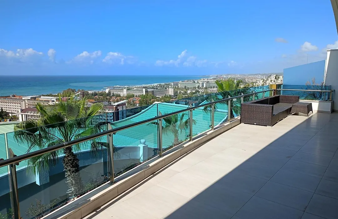 Elite Luxury Suite & Spa-1