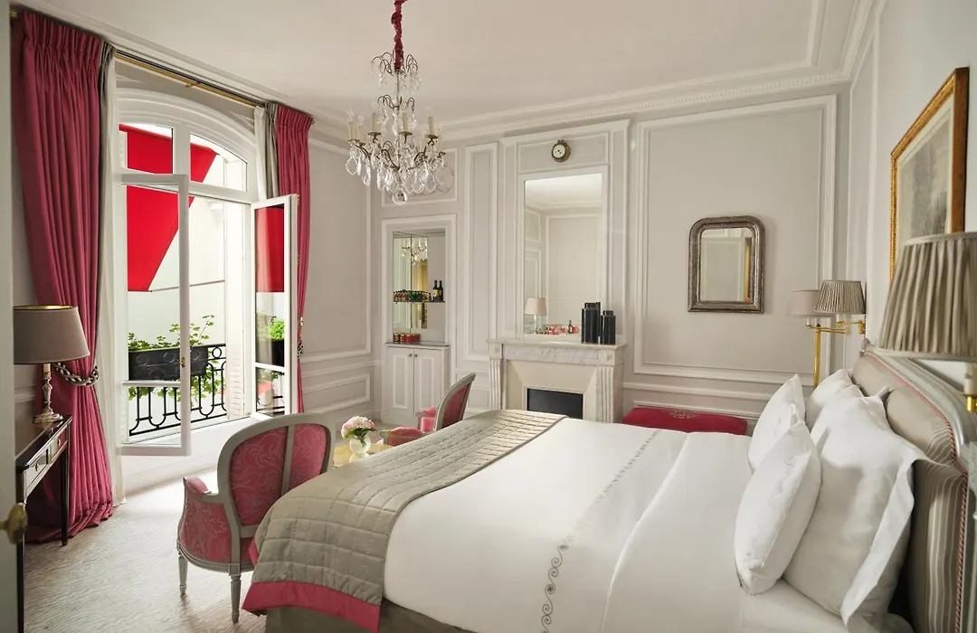 Hotel Plaza Athenee - Dorchester Collection-1