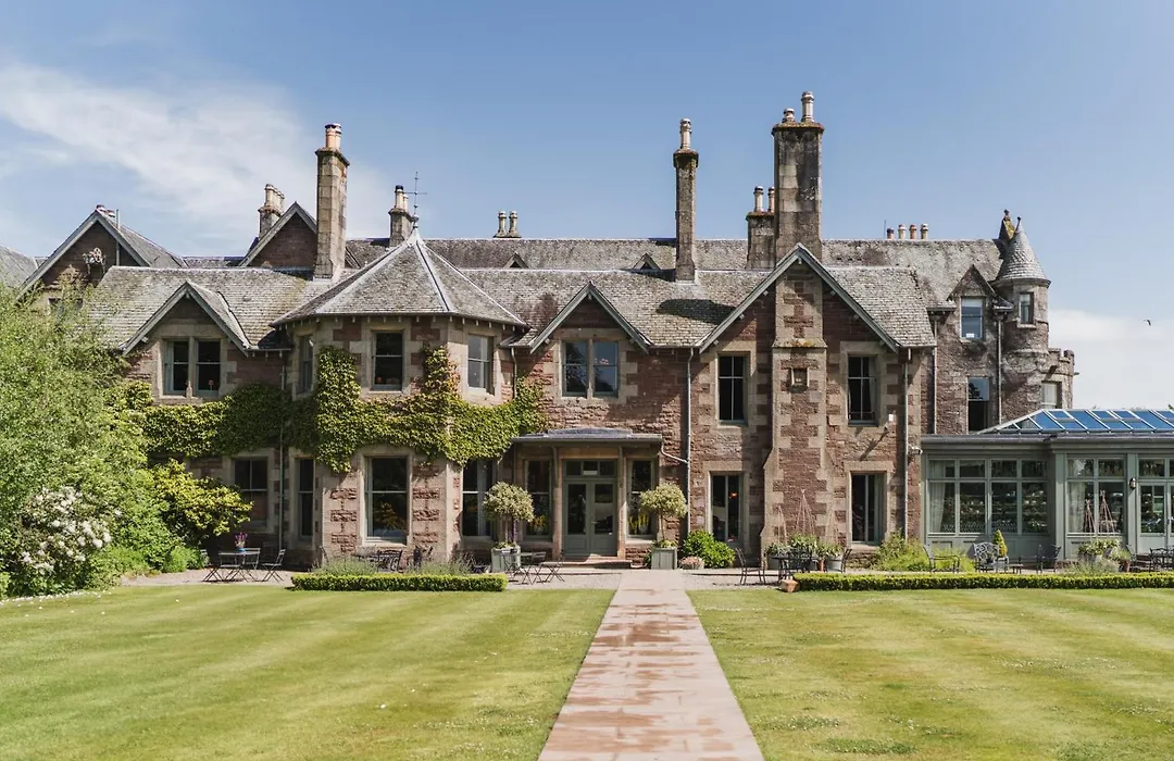 Cromlix-1