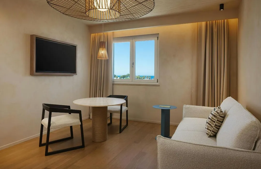 Cala Ponte, a Tribute Portfolio Hotel-1