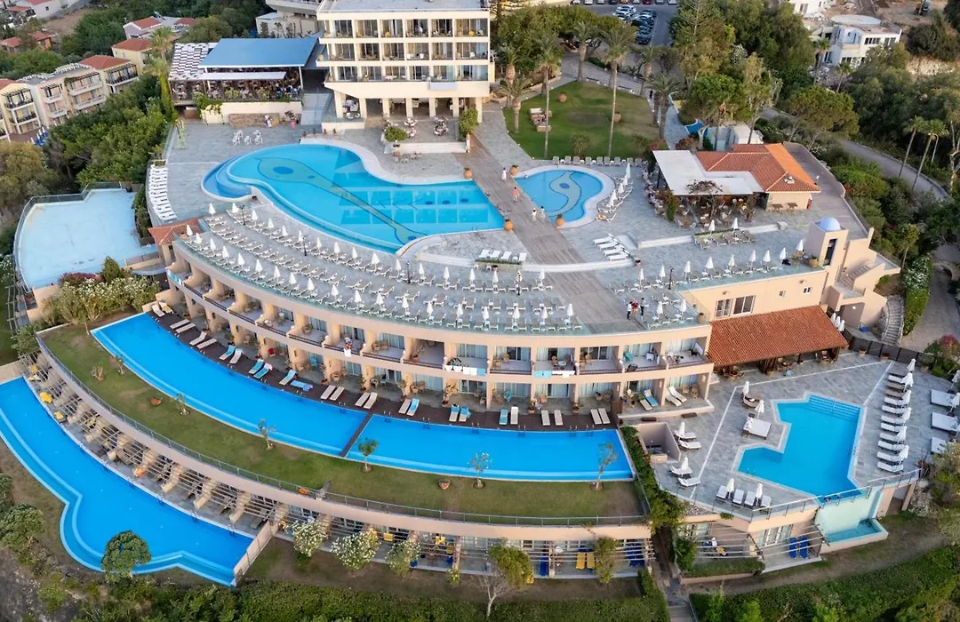Leptos Panorama Hotel-1