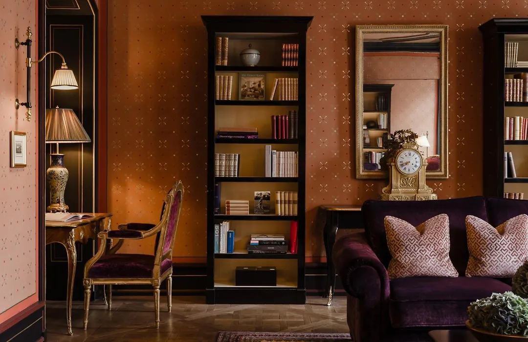 Grand Hotel LES TROIS ROIS-1