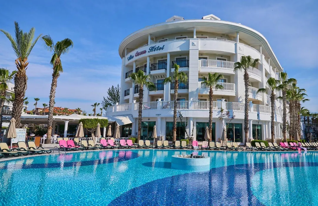 Alba Queen Hotel-1