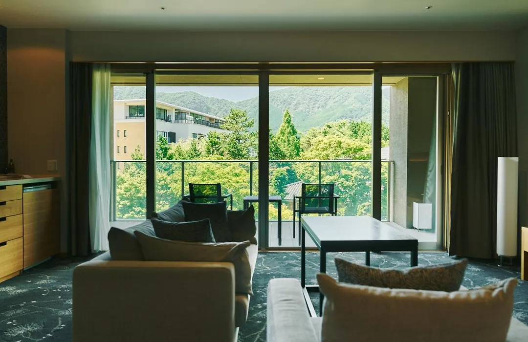 Hakone Hisui-1