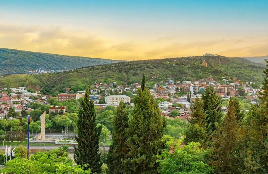 Sheraton Grand Tbilisi Metechi Palace-1