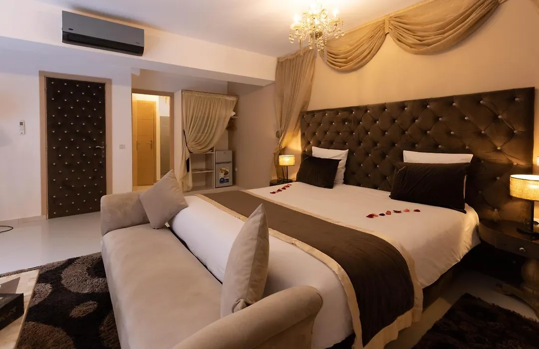 Eden Lodges & Spa-Boutique Hotel De Luxe-1