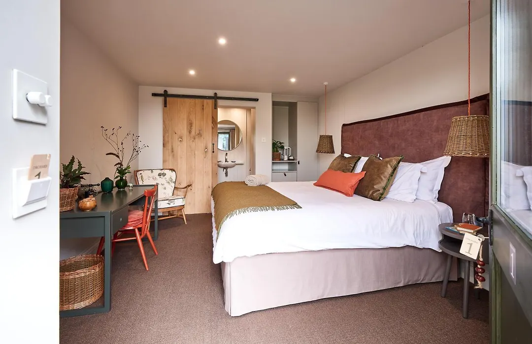 Combe Grove Health And Wellness-1
