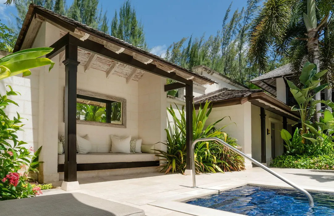 Coral Reef Club-1