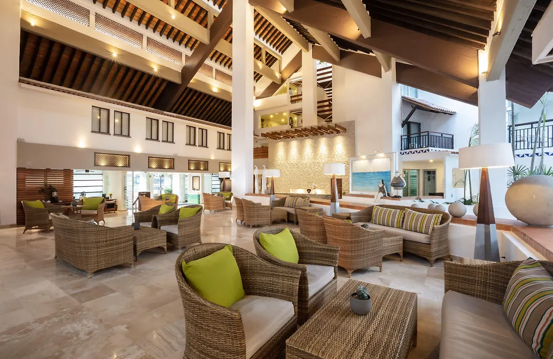 Buenaventura Grand Hotel & Great Moments-1