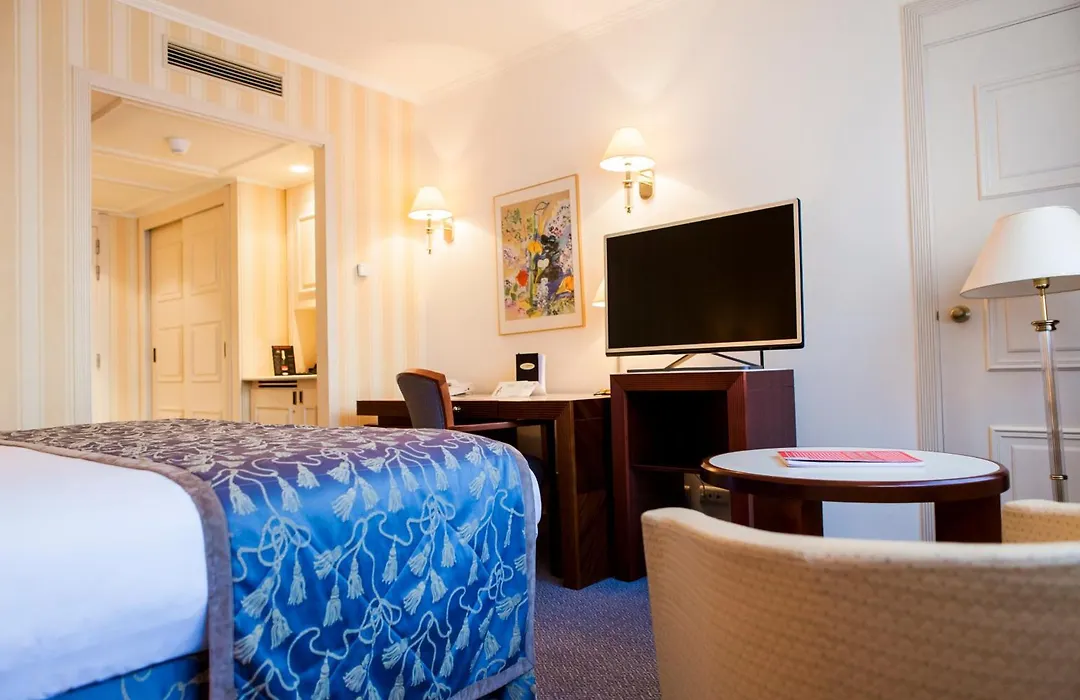Hotel Le Chatelain-1