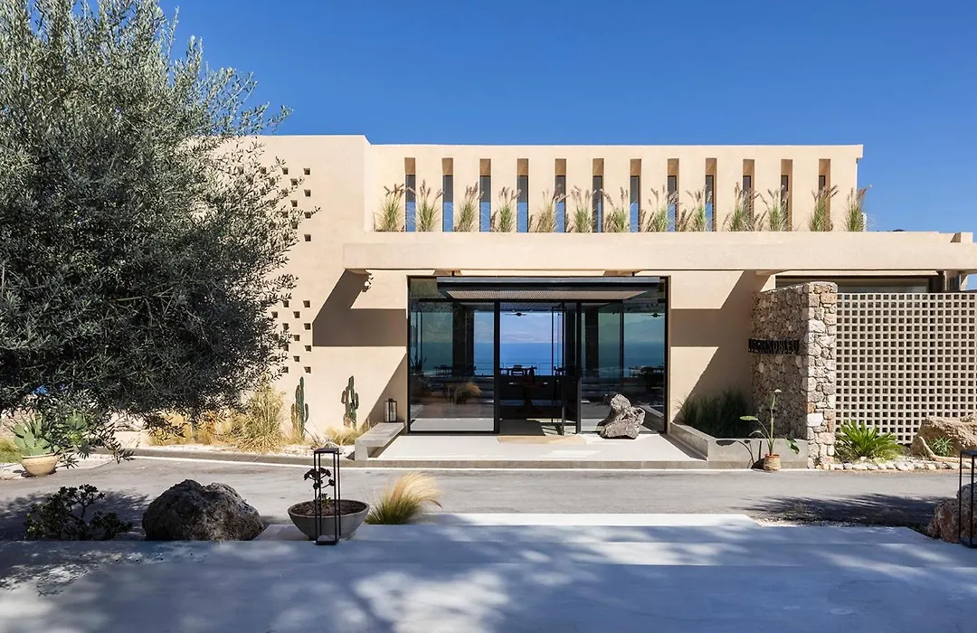 ​Le Grand Bleu Resort-1