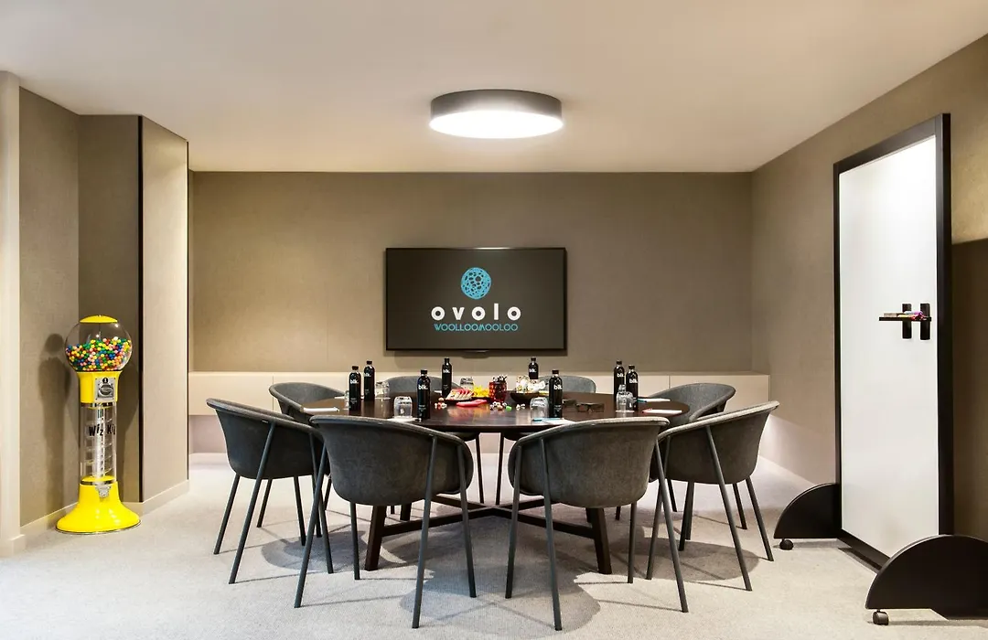 Ovolo Sydney Woolloomooloo, A Wyndham Hotel-1