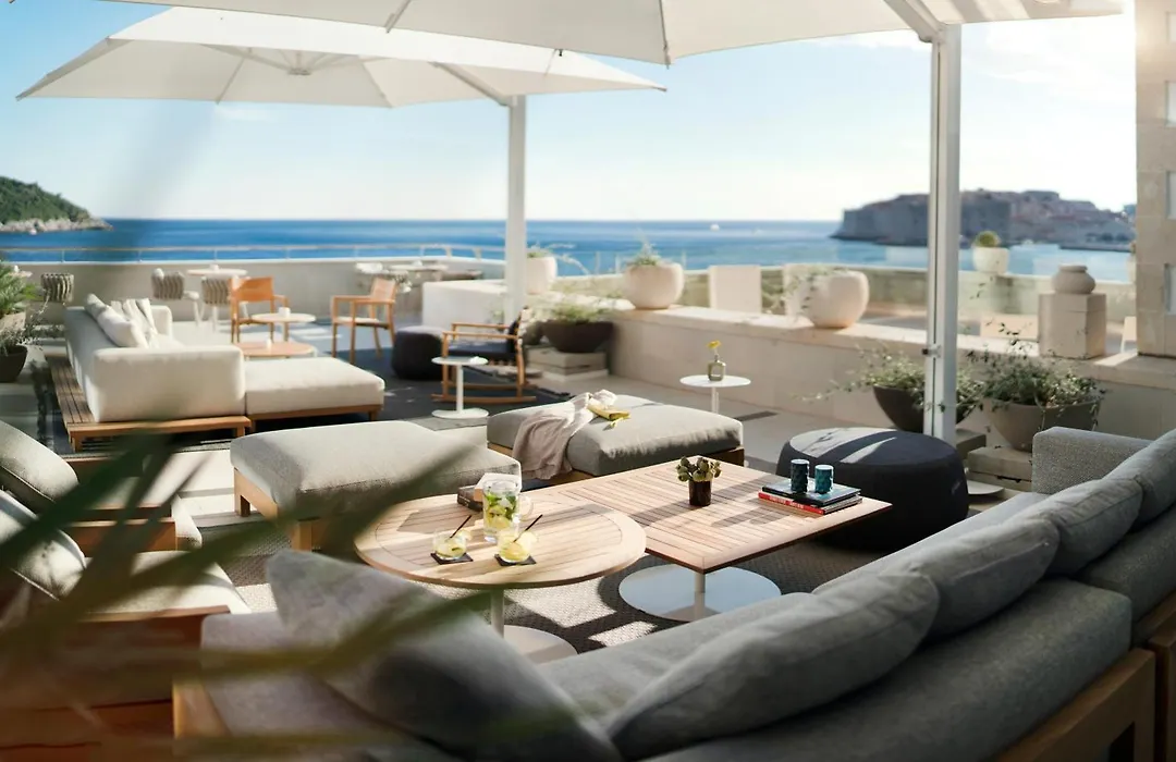Hotel Excelsior-1