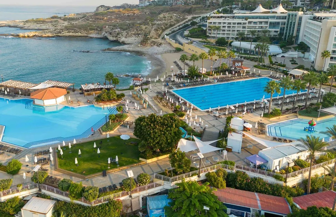 Moevenpick Hotel Beirut-1