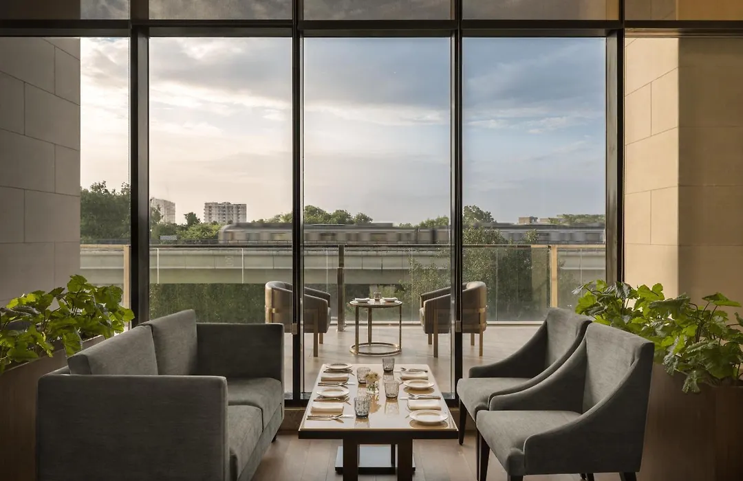Radisson Hotel Delhi Mg Road-1