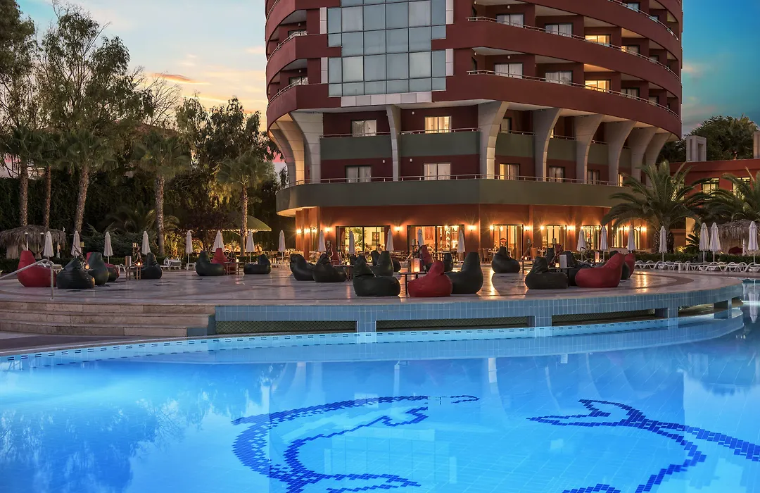 Delphin Deluxe Resort-1