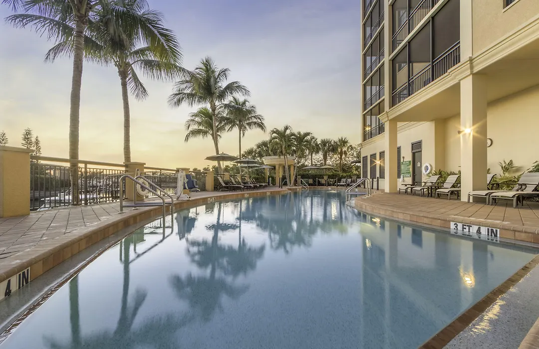 Holiday Inn Club Vacations Sunset Cove Resort-1