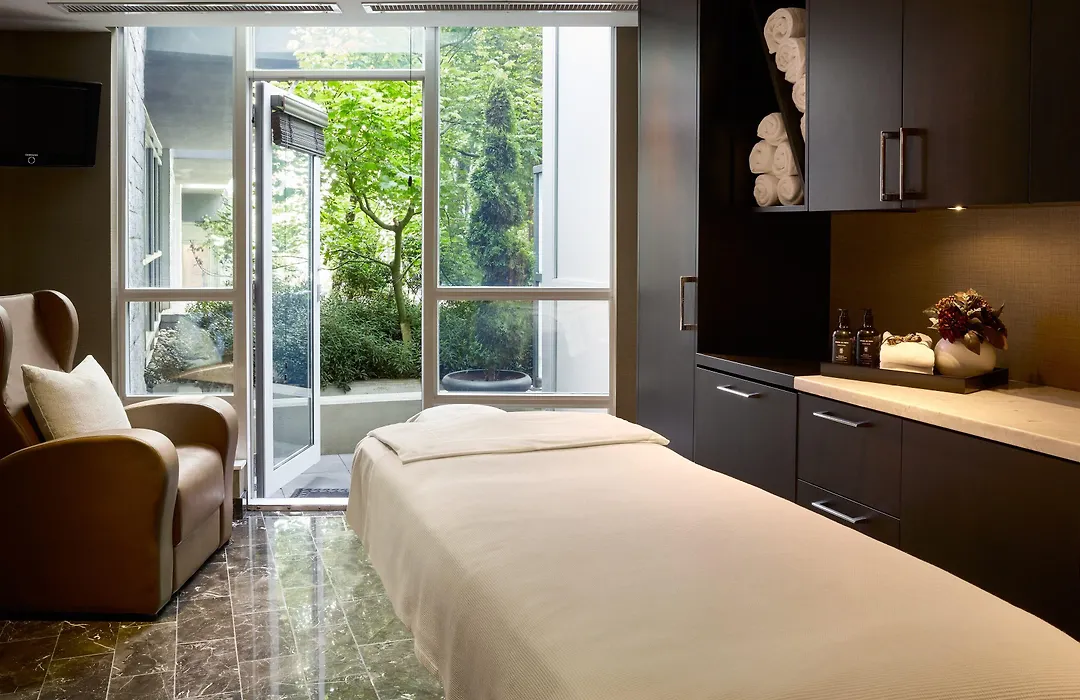 Loden Vancouver-1