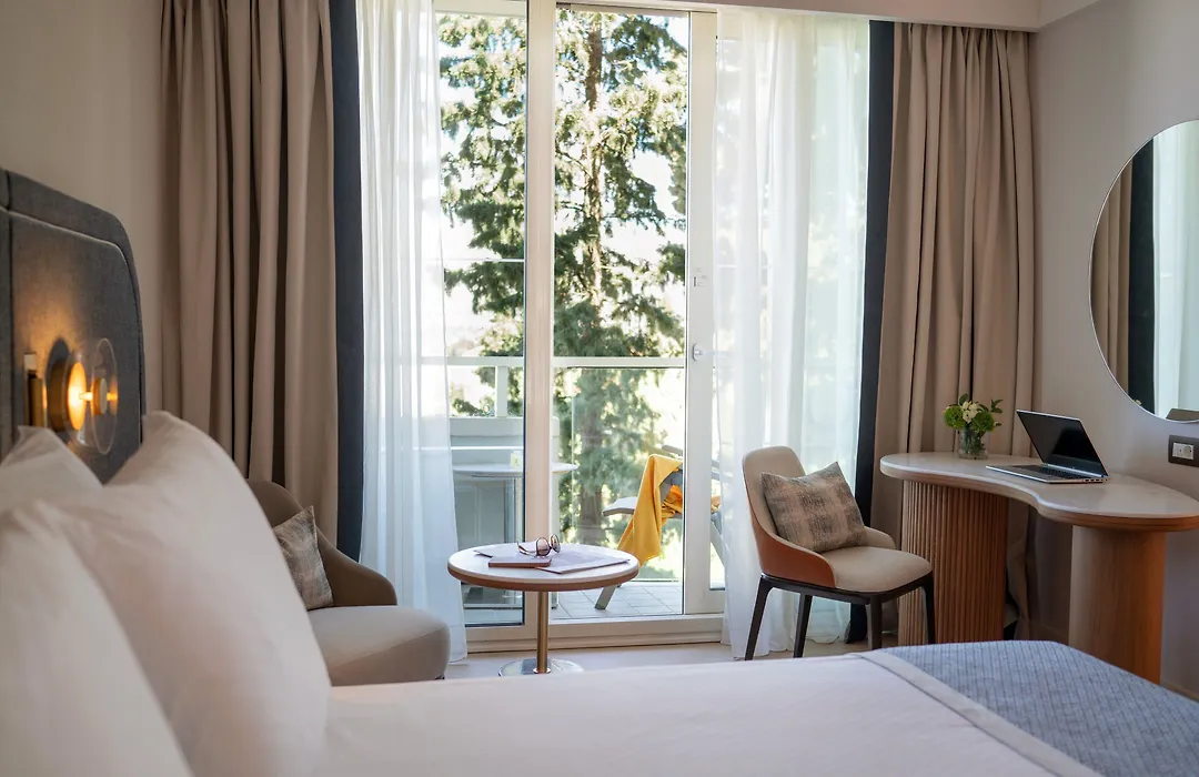 Hotel Croatia-1