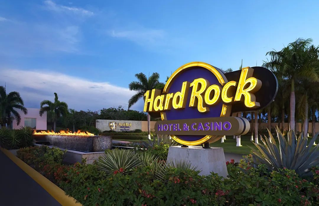 Hard Rock Hotel & Casino Punta Cana (Adults Only)-1