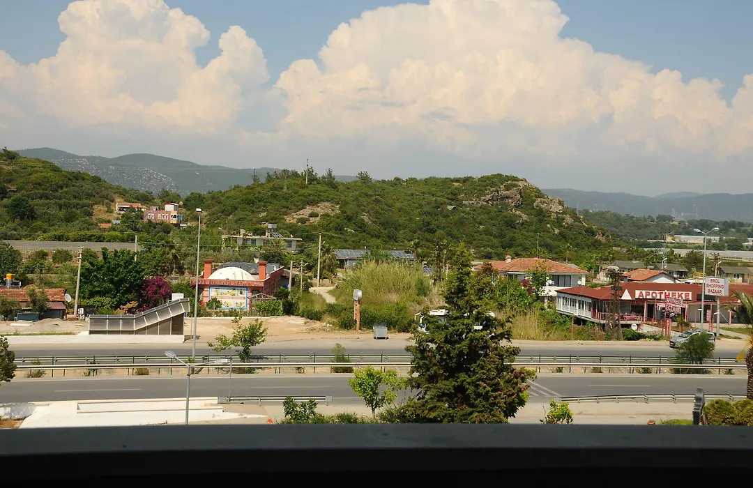 Armas Pemar Beach-1
