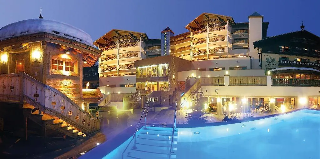 Hotel Alpine Palace-1