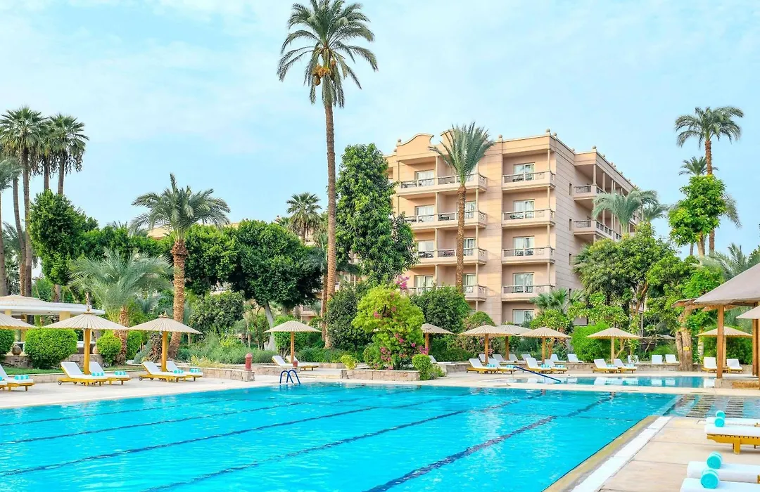 Pavillon Winter Luxor-1