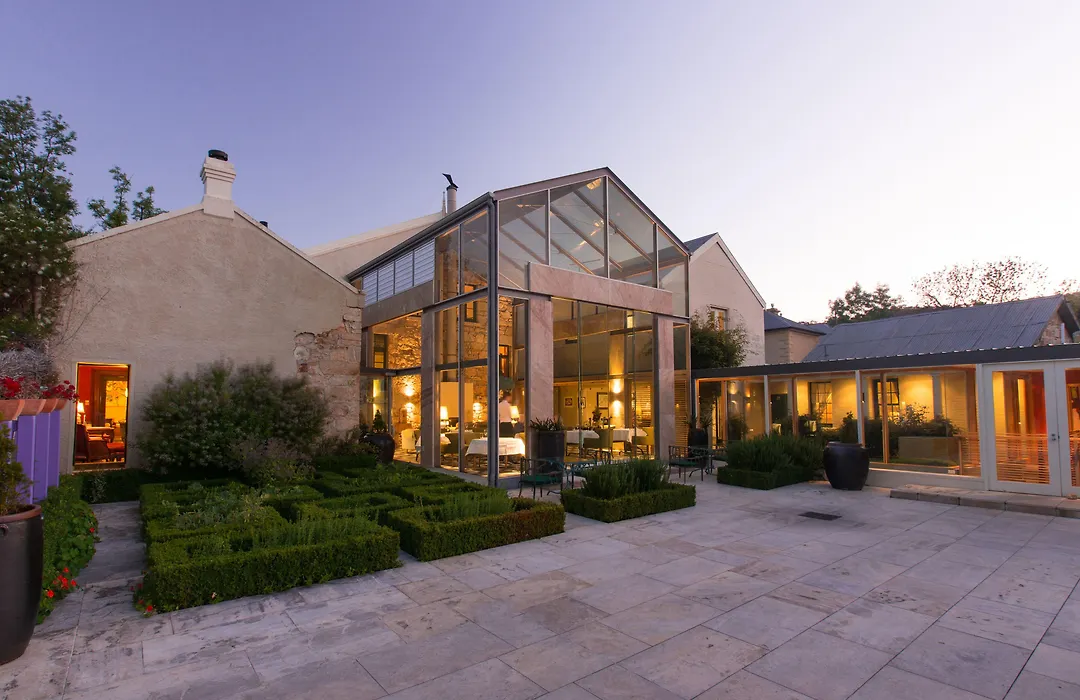 Islington Hotel-1
