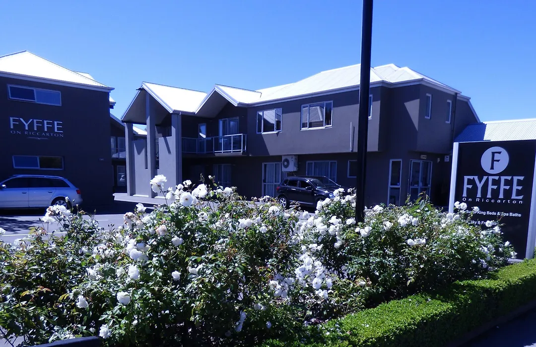 Fyffe On Riccarton-1