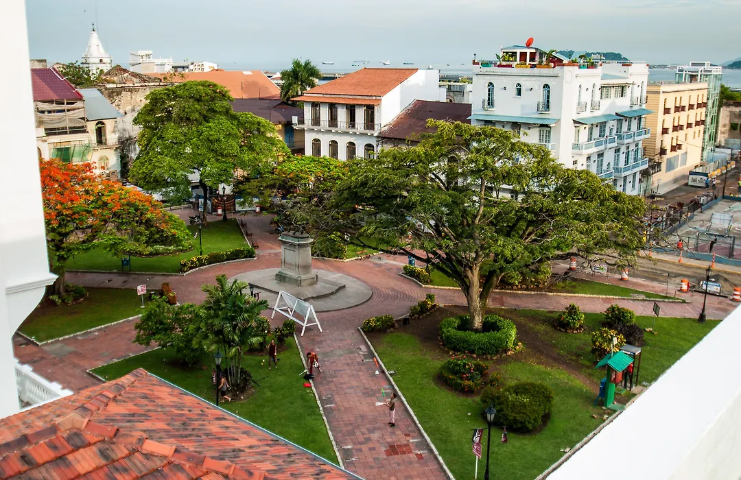 American Trade Hotel-1