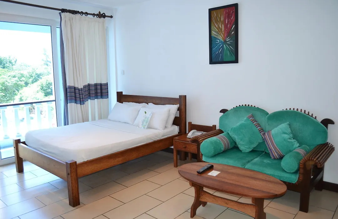 Cowrie Shell Beach Apartments Official-1
