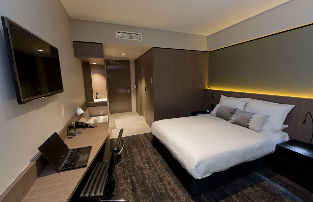 The Glen Hotel And Suites-1