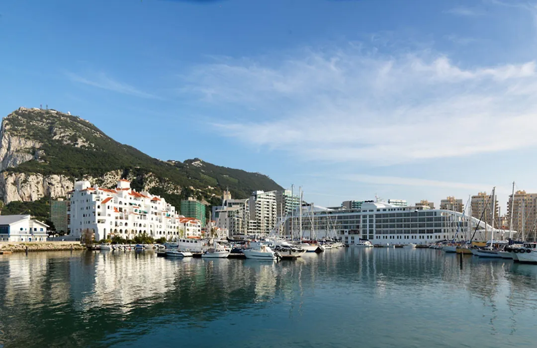 Sunborn Gibraltar-1