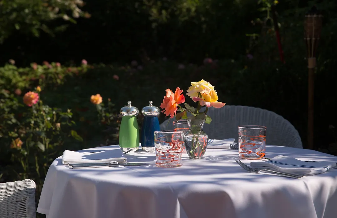 Bridgehampton Inn-1